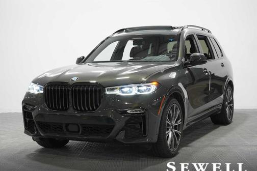 Gray Metallic 2021 BMW X7 M50i