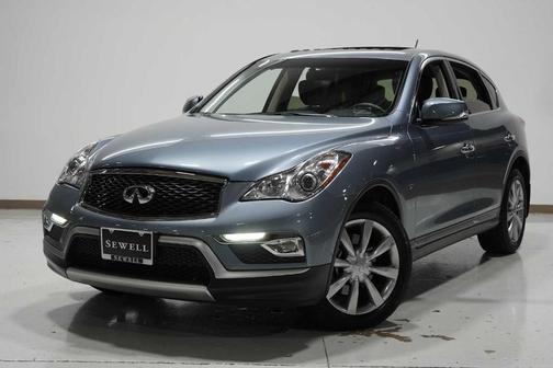 2017 INFINITI QX50 Base