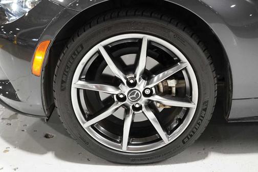 2022 Mazda MX-5 Miata RF Grand Touring