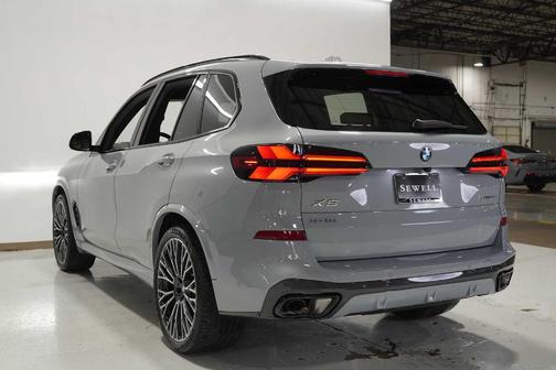 2025 BMW X5 xDrive40i