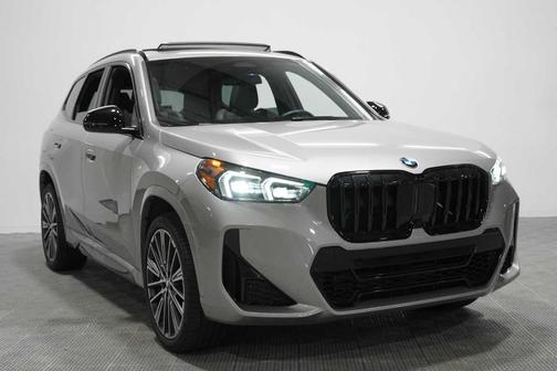 Space Silver 2025 BMW X1 xDrive28i