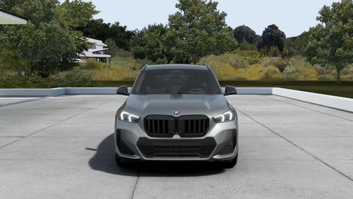 Space Silver 2025 BMW X1 xDrive28i