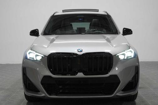 Space Silver 2025 BMW X1 xDrive28i