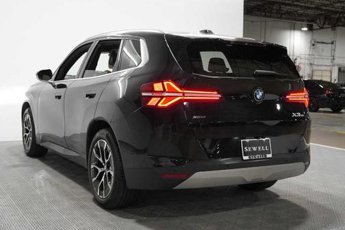 Black Sapphire Metallic 2025 BMW X3 30 xDrive