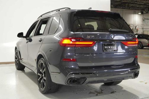 2021 BMW X7 xDrive40i