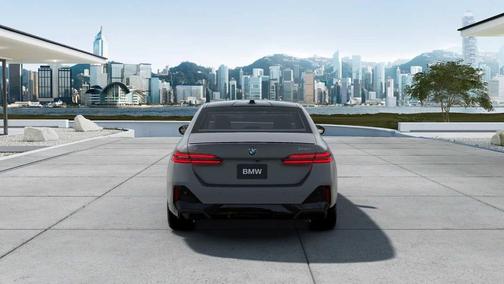 2026 BMW 540 i xDrive