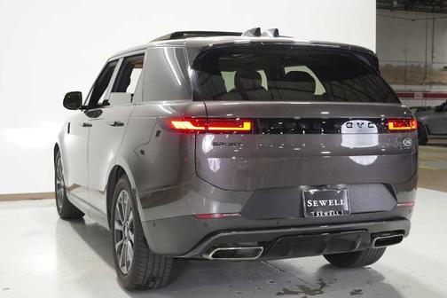 2023 Land Rover Range Rover Sport SE