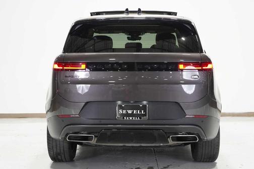 2023 Land Rover Range Rover Sport SE