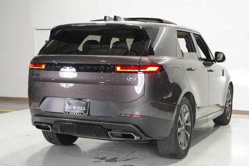 2023 Land Rover Range Rover Sport SE