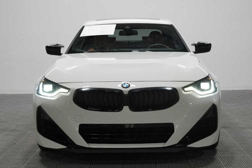 Alpine White 2024 BMW M240 i xDrive