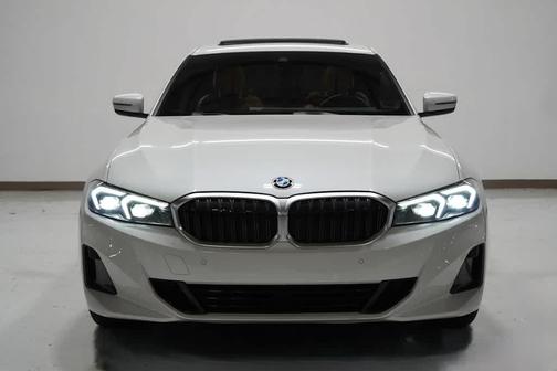 2024 BMW 330 i