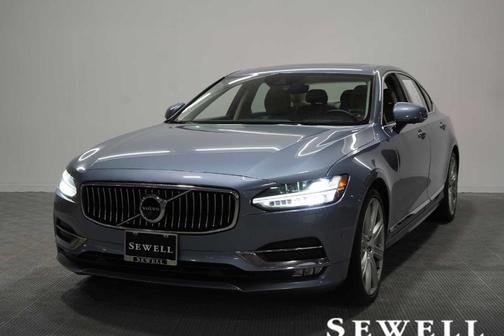 Mussel Blue Metallic 2020 Volvo S90 T6 Inscription