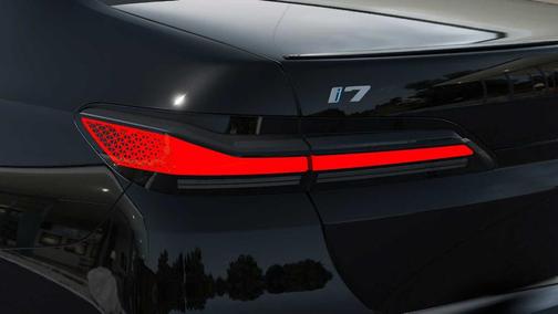 2025 BMW i7 xDrive60