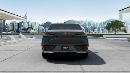 2025 BMW i7 xDrive60