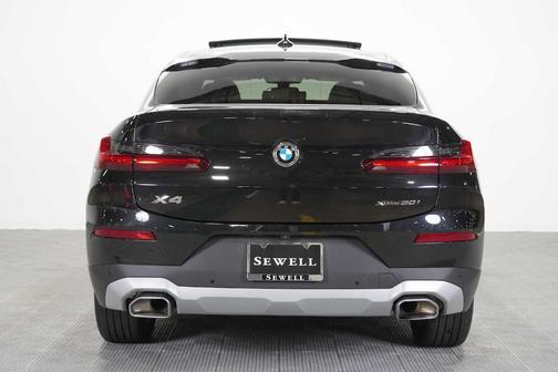Black Sapphire Metallic 2025 BMW X4 xDrive30i