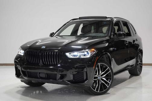 2022 BMW X5 M50i