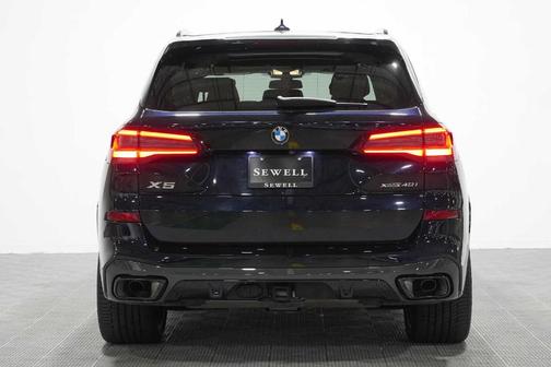 Carbon Black Metallic 2023 BMW X5 xDrive40i