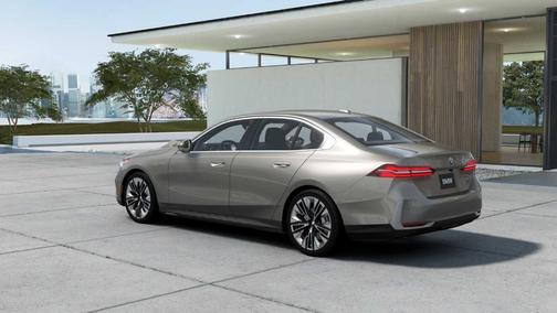 2026 BMW 530 i