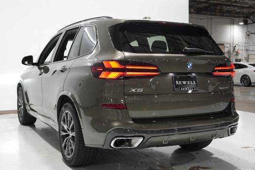 2026 BMW X5 sDrive40i