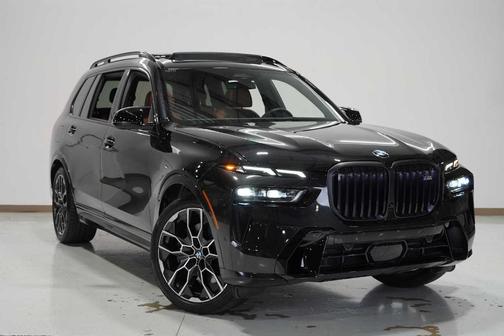 2025 BMW X7 M60i