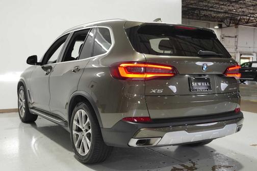 2023 BMW X5 sDrive40i