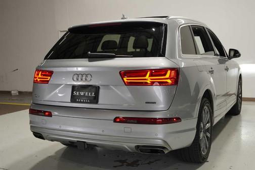 2018 Audi Q7 2.0T Premium Plus