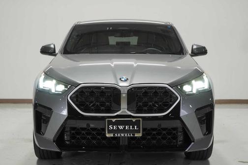2025 BMW X2 xDrive28i