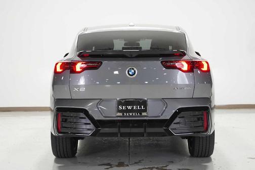 2025 BMW X2 xDrive28i
