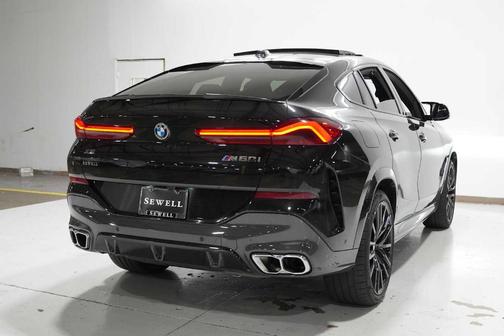 2025 BMW X6 M60i