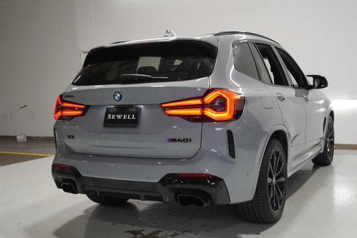 2024 BMW X3 M40i