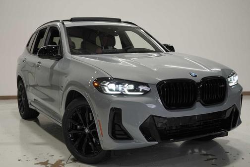2024 BMW X3 M40i