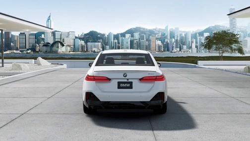 2026 BMW 530 i