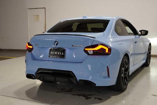 2025 BMW M240 i xDrive