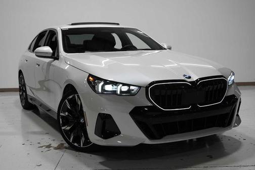 2024 BMW 530 i