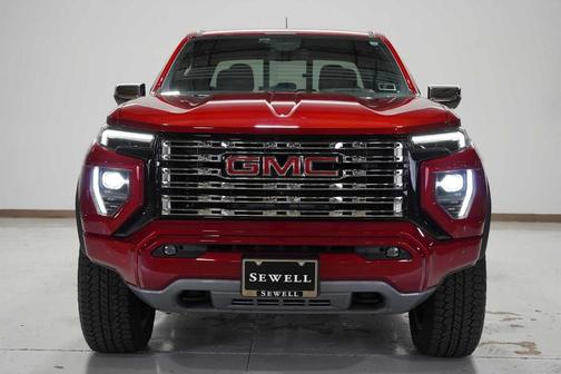 2023 GMC Canyon Denali