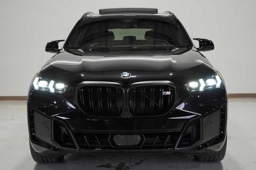 2024 BMW X5 M60i