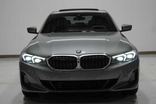 2025 BMW 330 i