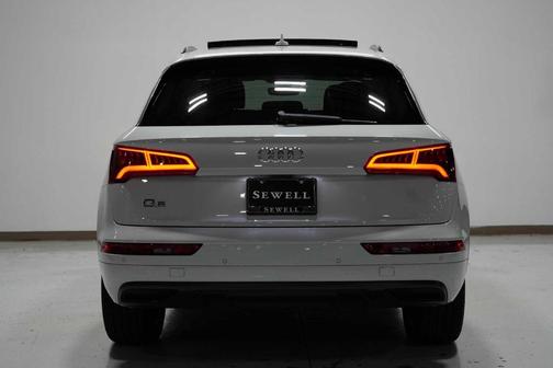 2019 Audi Q5 2.0T Premium Plus