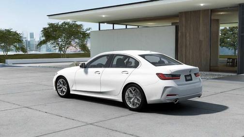 2025 BMW 330 i