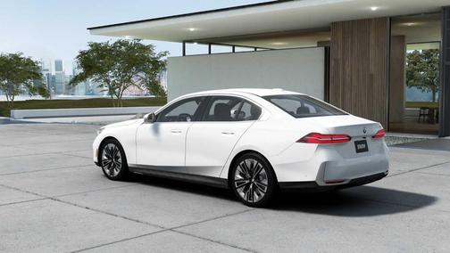 2026 BMW 530 i
