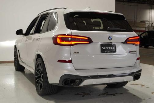 2023 BMW X5 M50i