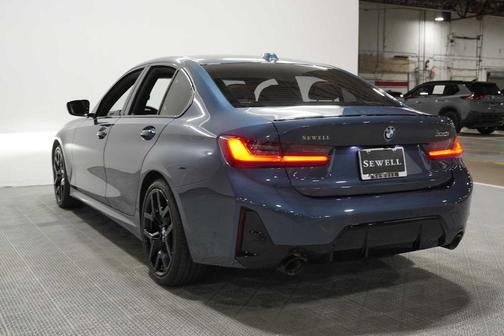 2025 BMW 330 i
