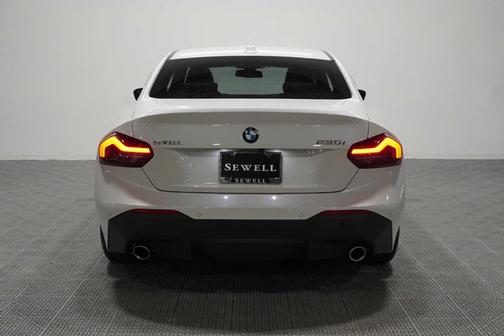 Mineral White Metallic 2025 BMW 230 i