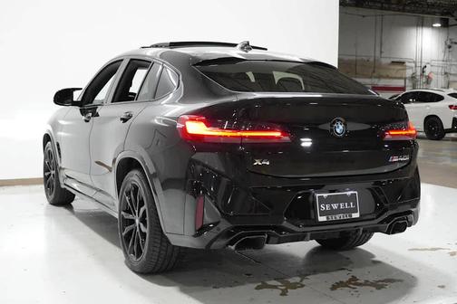 2024 BMW X4 M40i