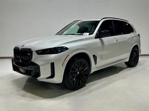 2026 BMW X5 M60i