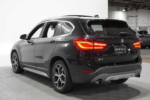Black Sapphire Metallic 2019 BMW X1 sDrive28i