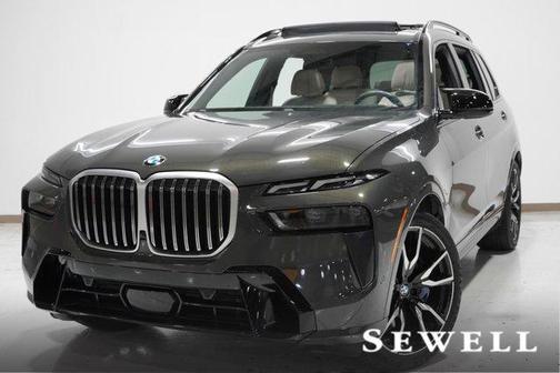 2024 BMW X7 M60i