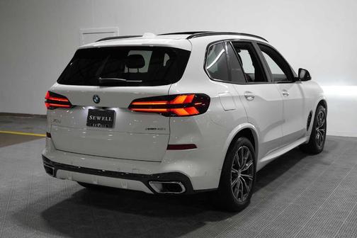 Alpine White 2026 BMW X5 xDrive40i
