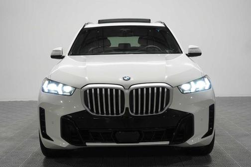 Alpine White 2026 BMW X5 xDrive40i