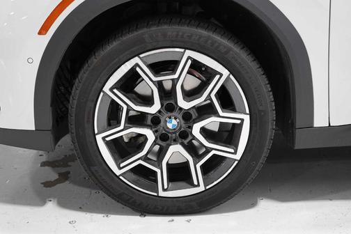 2025 BMW X2 xDrive28i